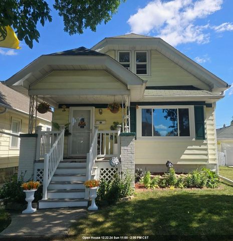 $299,900 | 2226 South 70th Street | Wood Dale