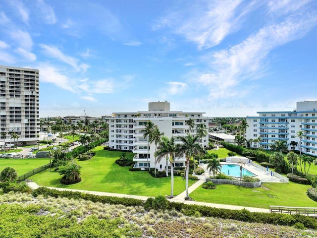 $495,000 | 240 Seaview Court, Unit 501 | Sunset House North