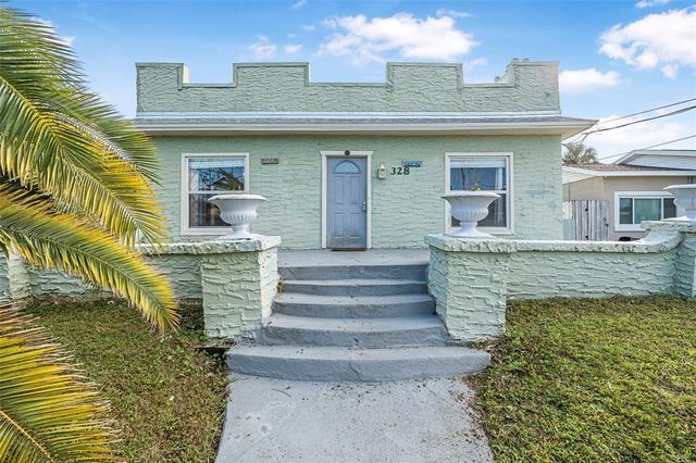 $295,000 | 328 Manhattan Avenue | Daytona Beach