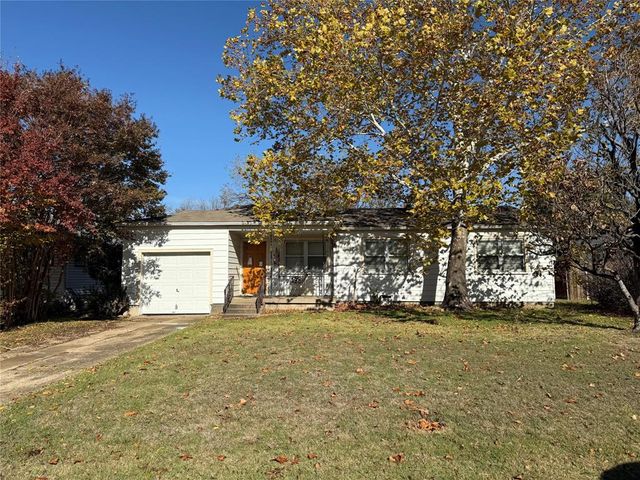 $179,900 | 415 Hughes Drive | Nichols Way