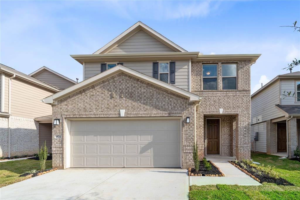 Welcome home to 4824 Salerno Lane located in Sagecrest Trails and zoned to Willis ISD!