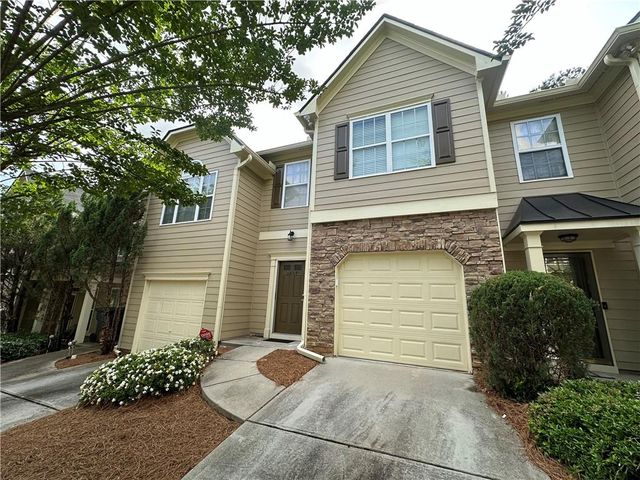 $2,100 | 2855 Ridgeview Drive, Unit 2855 | Greenbriar