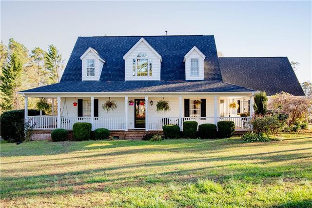 $399,900 | 498 Hendricks Road