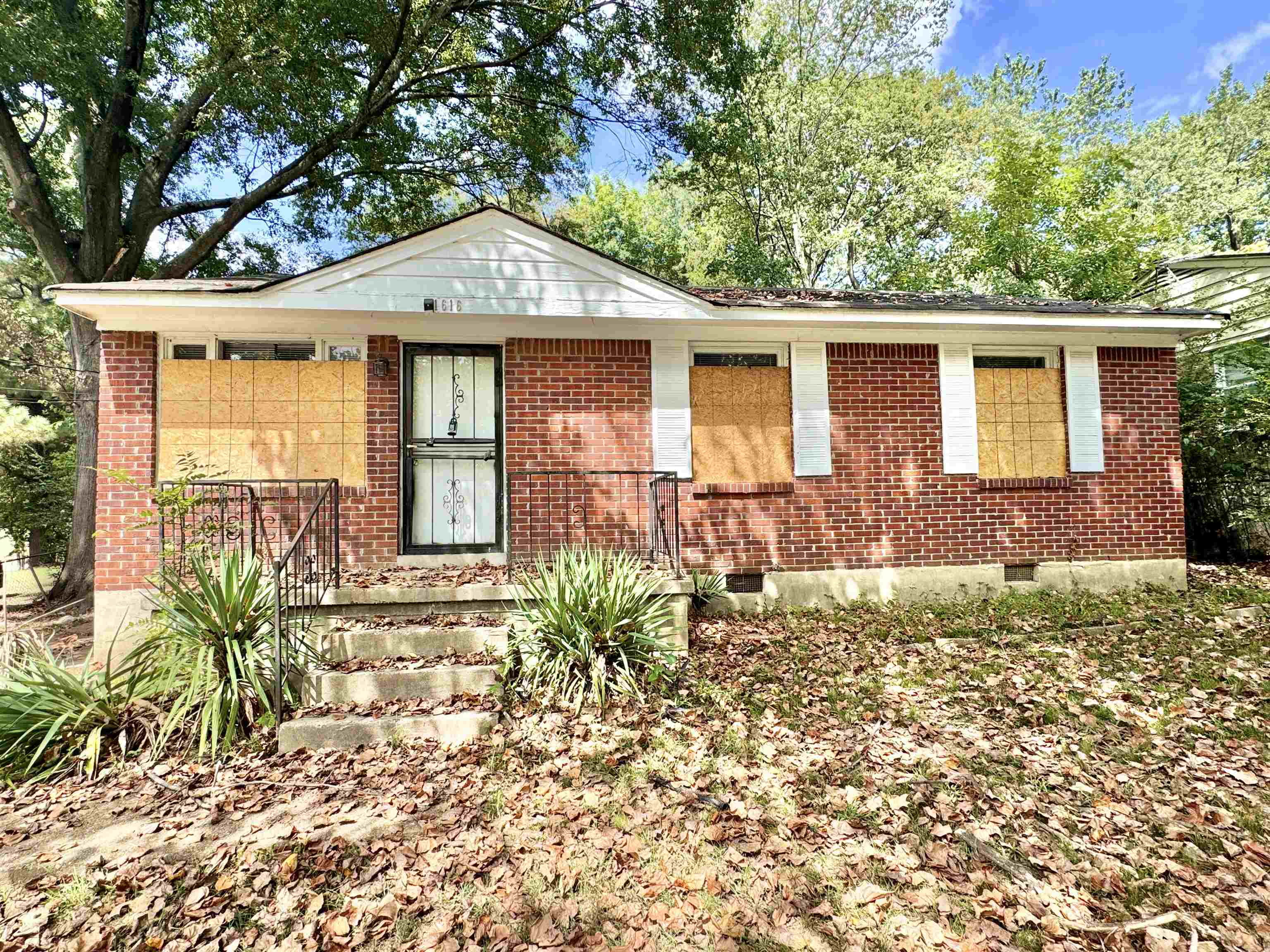 View of ranch-style house