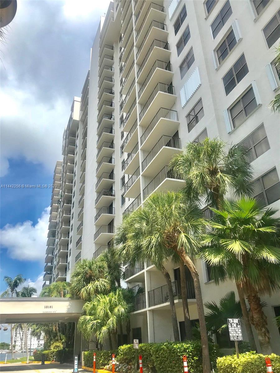 Aventura Condos For Sale & Rent