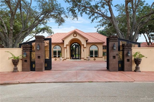 $1,250,000 | 2301 Tanglewood Lane | Weslaco