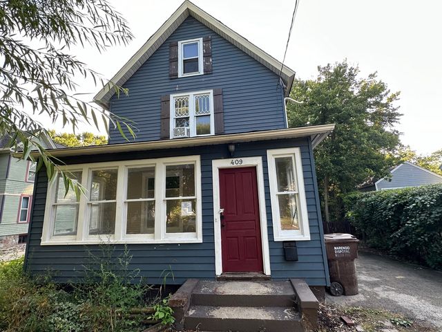 $230,000 | 409 South Jefferson Street | Woodstock