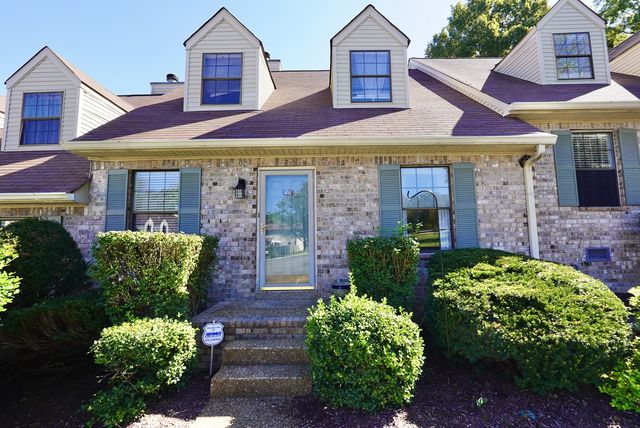 $1,780 | 402 Deerpoint Drive | Hendersonville