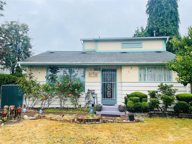 $650,000 | 12459 Occidental Avenue South | Beverly Park