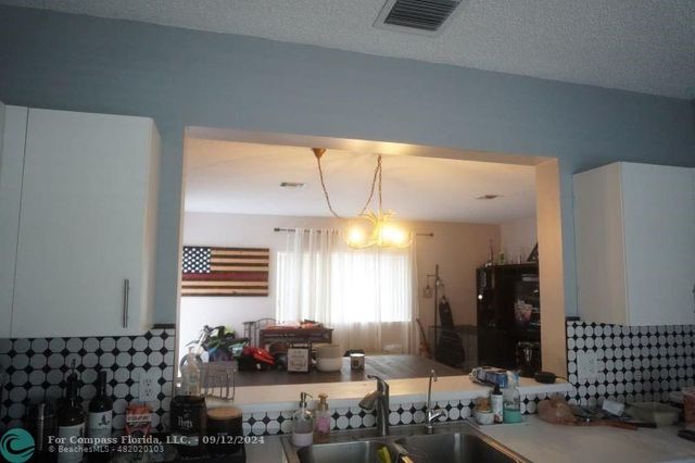 $2,700 | 6005 Lombard Court | Tamarac