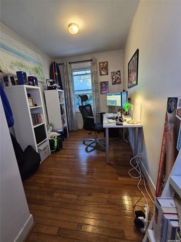 $3,100 | 98-04 31st Avenue | East Elmhurst