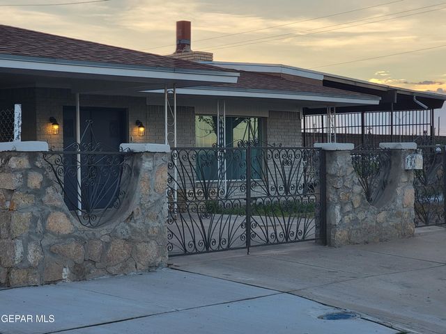 $275,000 | 7150 Lavern Avenue | Hidden Valley