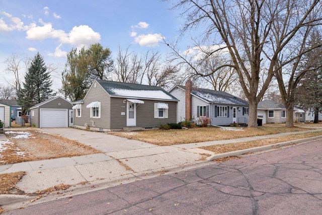 $97,000 | 708 Redding Avenue | Windom