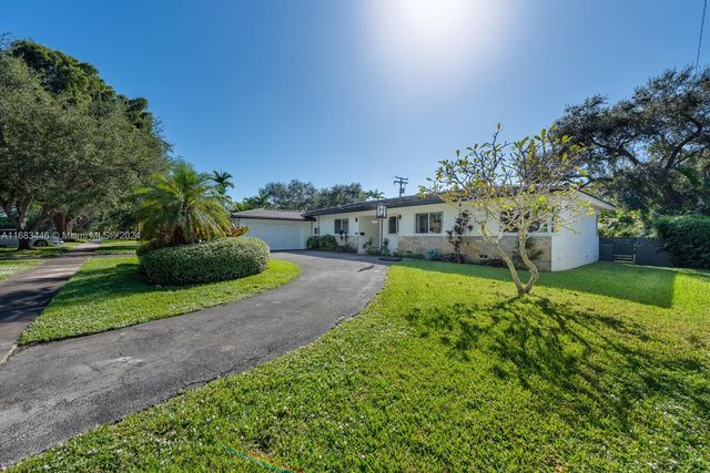 $10,000 | 560 Northeast 106th Street | Miami Shores