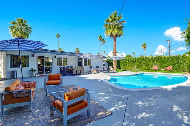 $915,000 | 45468 Panorama Drive | Palm Desert Estates