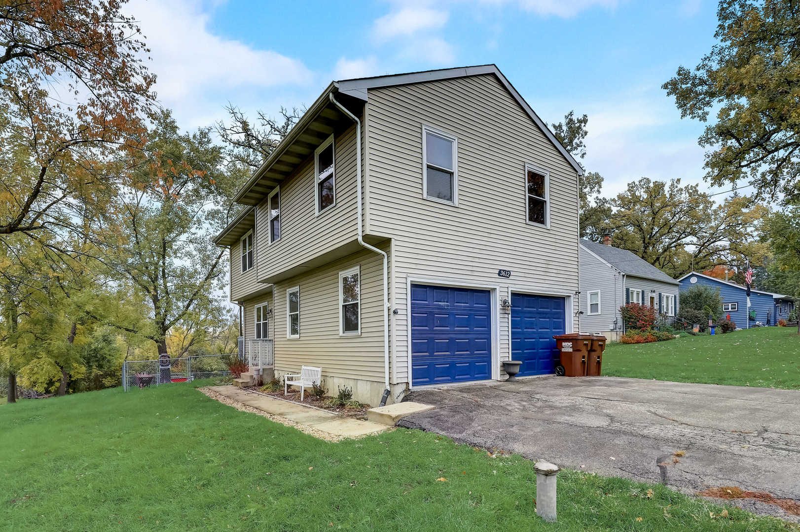 3612 Burton Trail Crystal Lake IL 60014 Compass