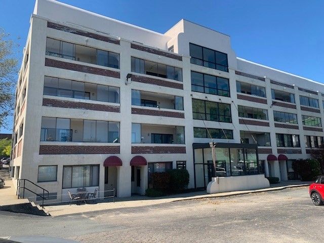 $2,175 | 26 South Water Street, Unit 403 | Downtown New Bedford