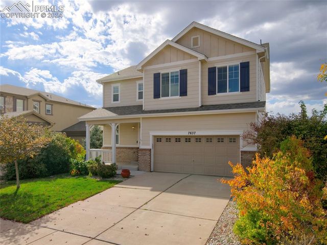 $499,000 | 7637 Buckeye Tree Lane | Banning Lewis Ranch