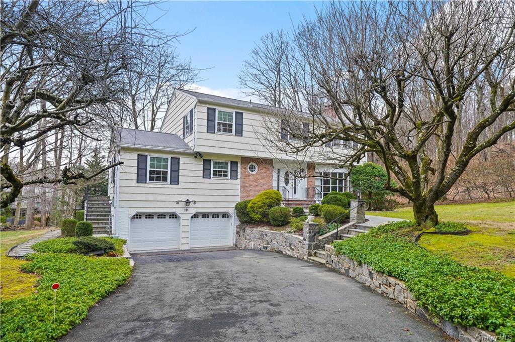 19 Laurel Hill Road Dobbs Ferry NY 10522 Compass