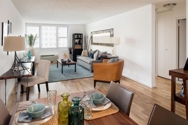 $7,805 | 395 South End Avenue, Unit 17F | Battery Park City