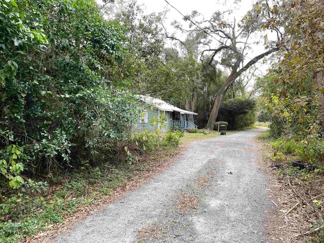 $12,000 | 2607 Red Arrow Road | South City