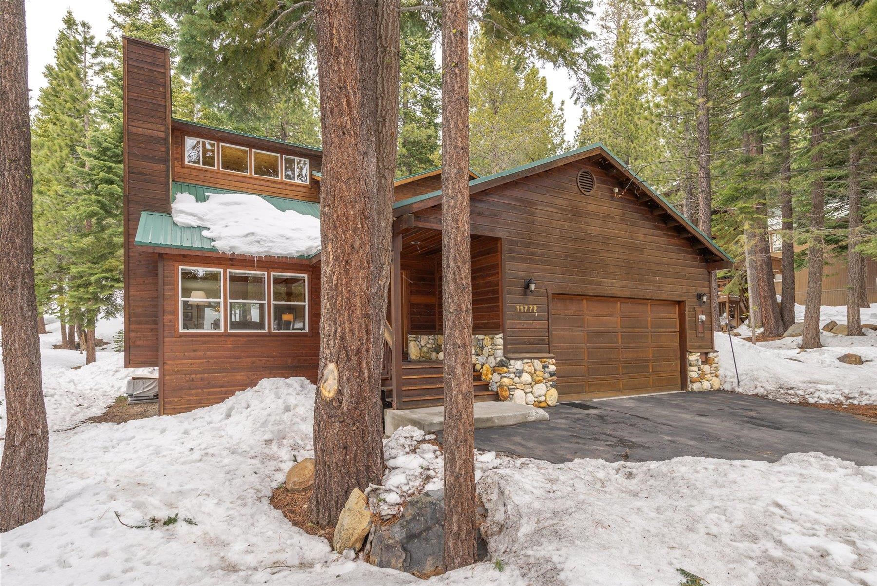 11772 Brookstone Drive Truckee CA 96161 Compass