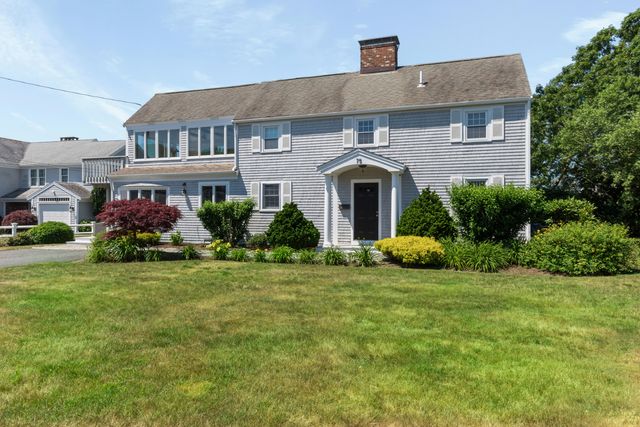 $1,599,000 | 75 Harbor Road | West Yarmouth