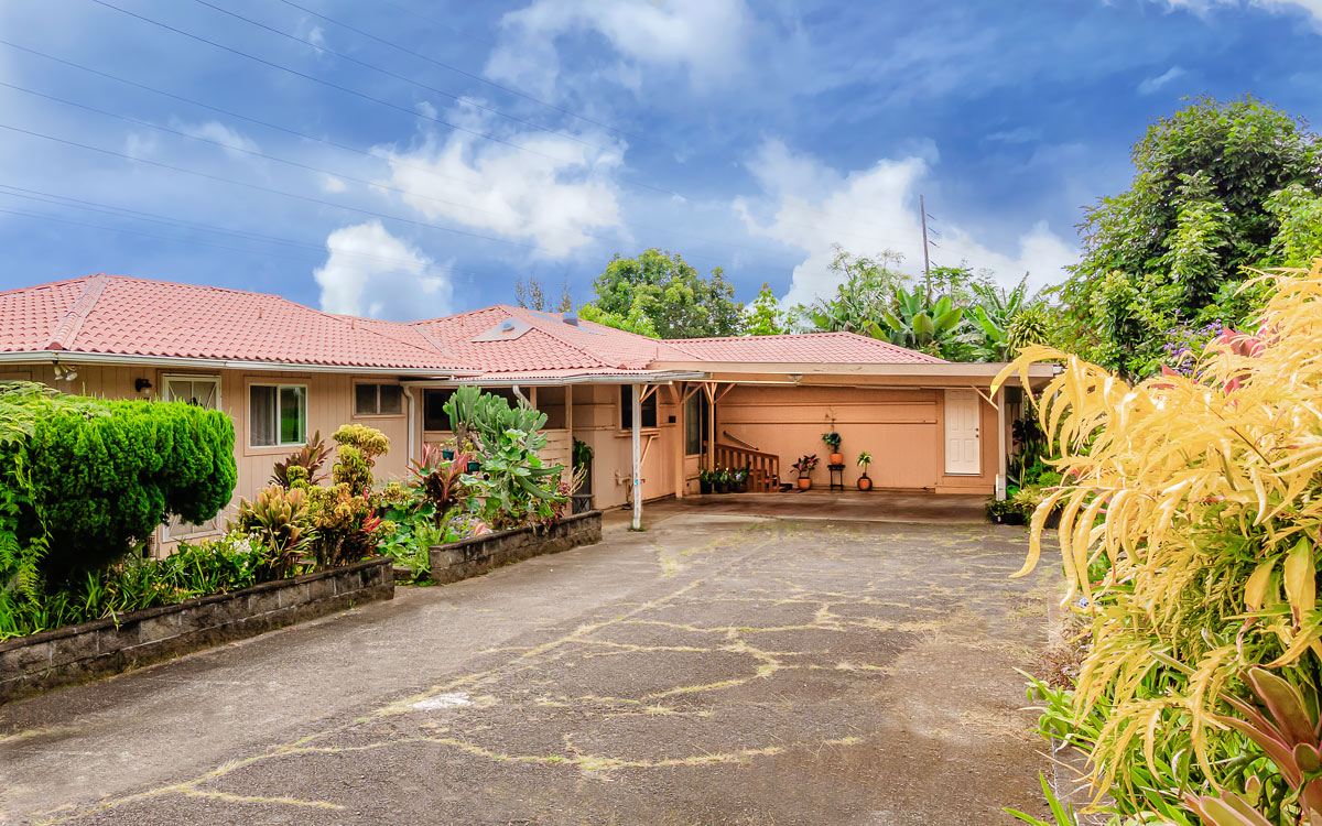 Classic, spacious Hawaiian Style home with beautiful gardens.