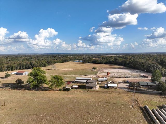 $1,340,000 | 529 An County Road 2304