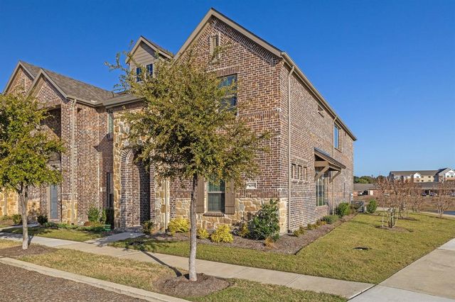 $2,950 | 699 Vista Oak Road | Vista Ridge