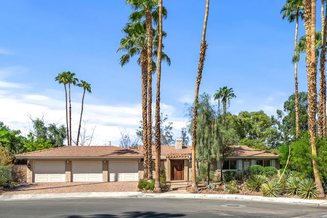 $1,475,000 | 2996 East Alta Loma Drive | Los Compadres