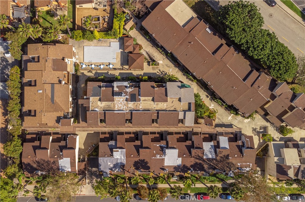 an aerial view of multiple house