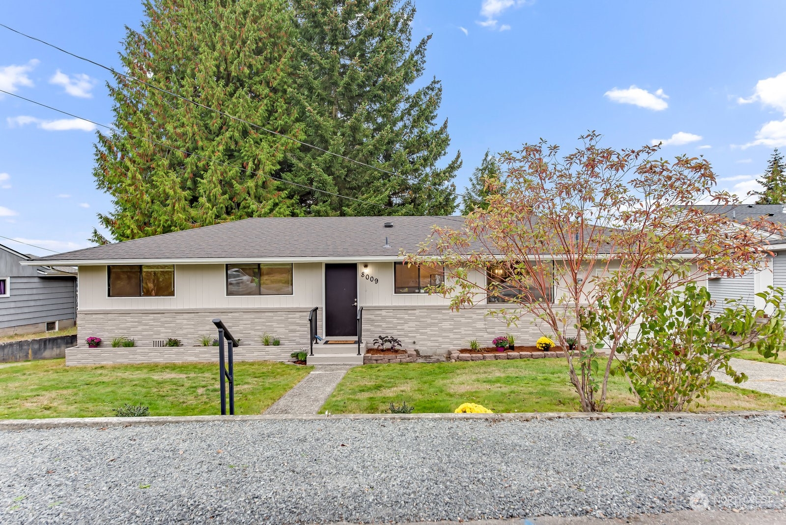 a view of house with backyard and entertaining space