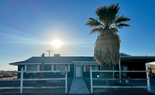 $1,850 | 2405 Monterey Avenue | Salton City