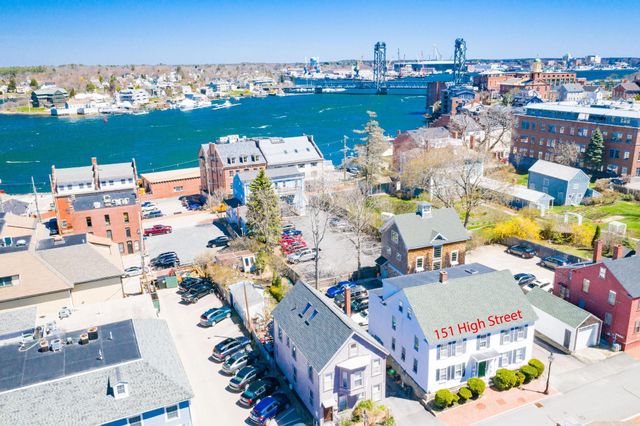 $2,200 | 151 High Street, Unit 3 | Downtown Portsmouth