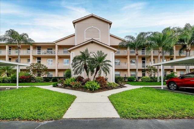 $5,500 | 8735 Olde Hickory Avenue, Unit 8308 | Palmer Ranch