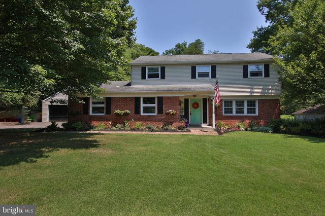 $579,000 | 7 Sauerman Road | Doylestown Township - Bucks County