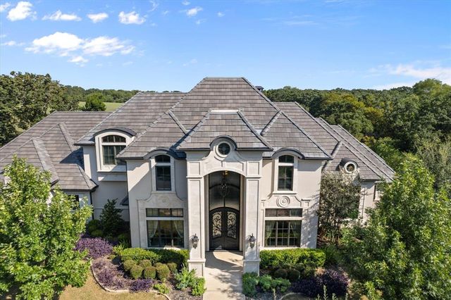 $1,795,000 | 7947 Chartwell Lane | Handley