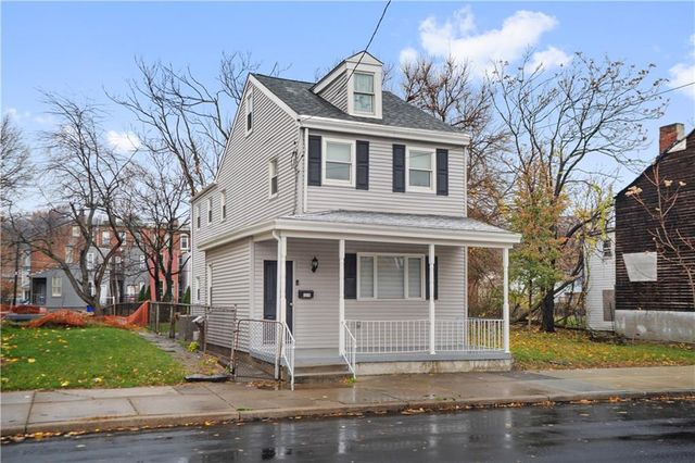 $319,900 | 1216 North Franklin Street | Manchester