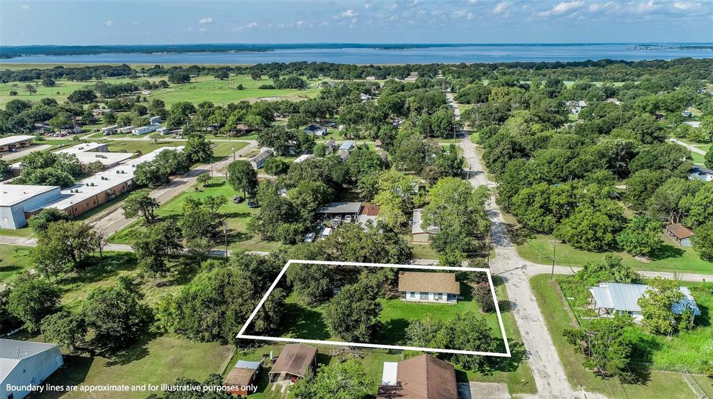 an aerial view of a garden