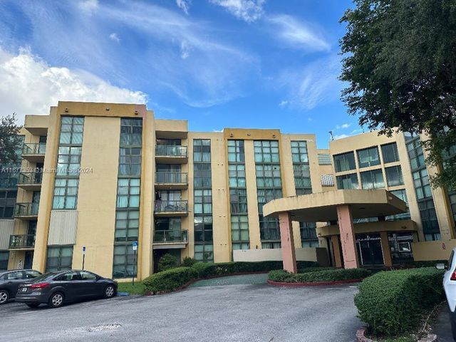 $2,200 | 11780 Southwest 18th Street, Unit 2202 | International Park