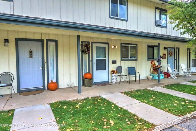 $390,000 | 525 Midland Avenue, Unit 2 | New Castle Proper