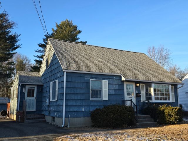 $294,900 | 93 Collimore Road | East Hartford