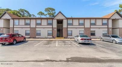 $1,375 | 411 Banana Cay Drive, Unit D | South Daytona