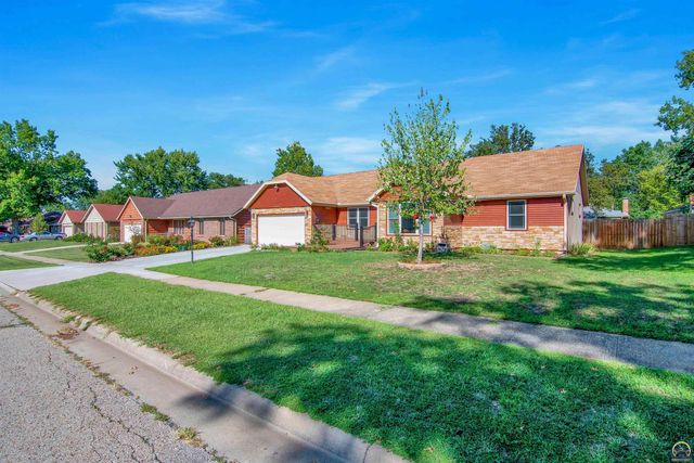 Homes For Sale Near Christ The King School In Topeka Ks Compass