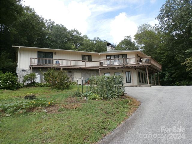 $668,000 | 288 Rockledge Road | Grassy Creek Township - Mitchell County