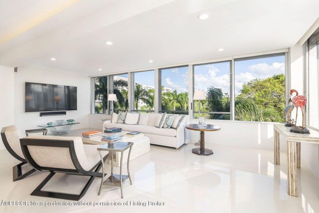 $2,350,000 | 44 Cocoanut Row, Unit 221B | Breakers Row