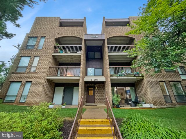 $290,000 | 11204 Chestnut Grove Square, Unit 206 | Reston