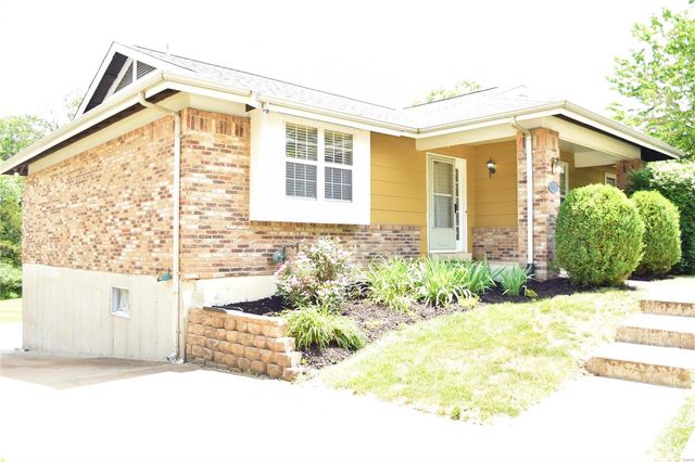 $2,100 | 563 Woodhill Estates Drive | Ellisville