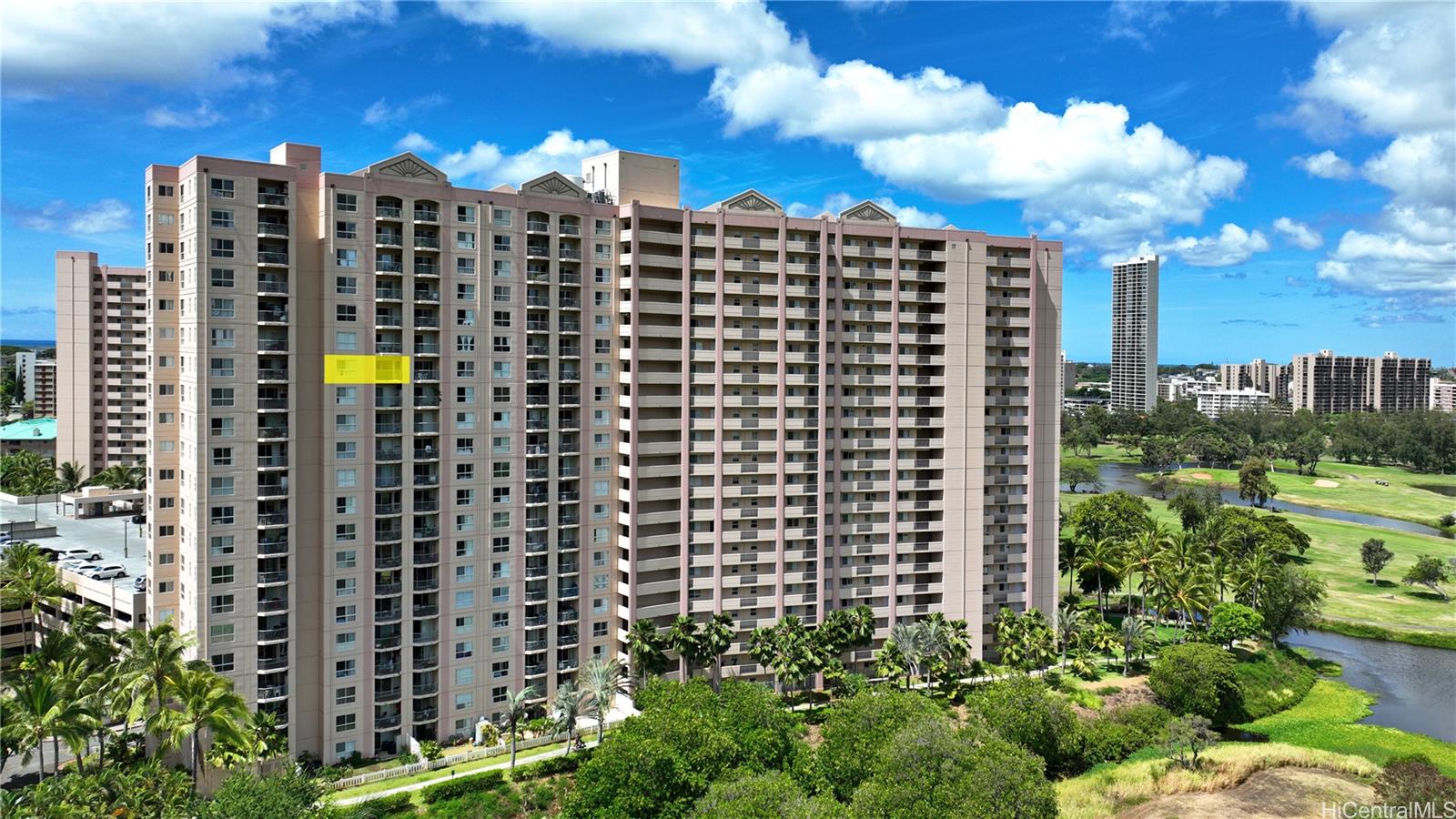 a view of buildings